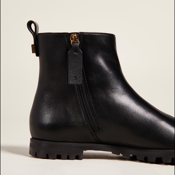 Stuart Weitzman Shoes - Stuart Weizman Riley Bootie